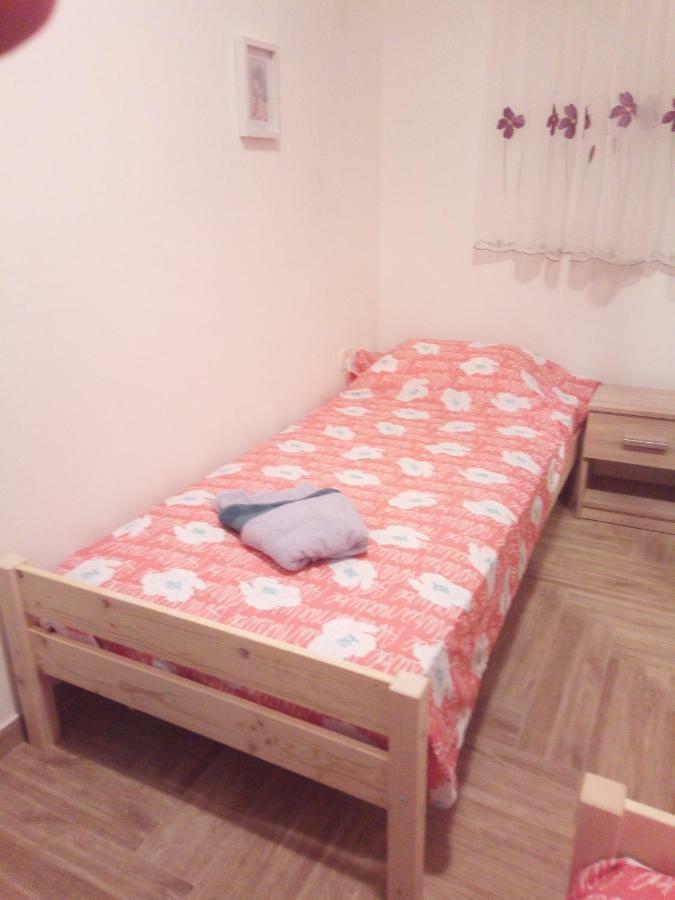 Apartmaji Matazin Črni Kal Екстериор снимка