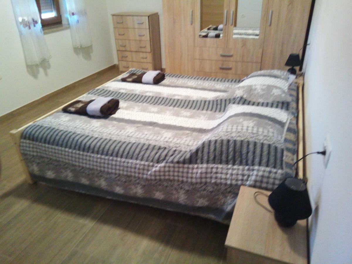 Apartmaji Matazin Črni Kal Екстериор снимка