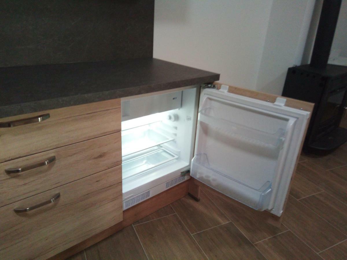 Apartmaji Matazin Črni Kal Екстериор снимка